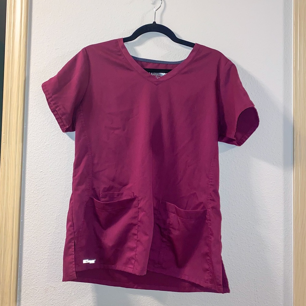 Grey's Anatomy Active V-Neck Scrub Top M